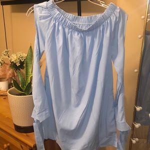 Off the shoulder long sleeve blouse